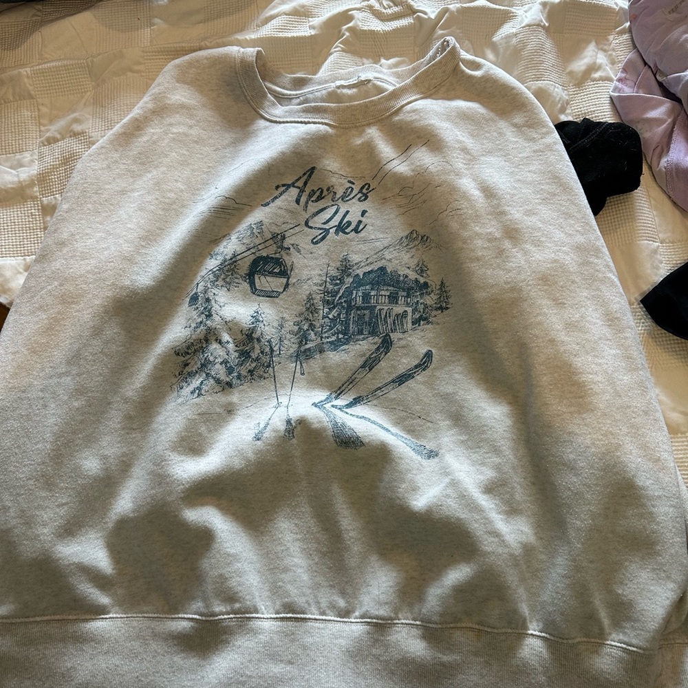 Maurice’s sweatshirt
